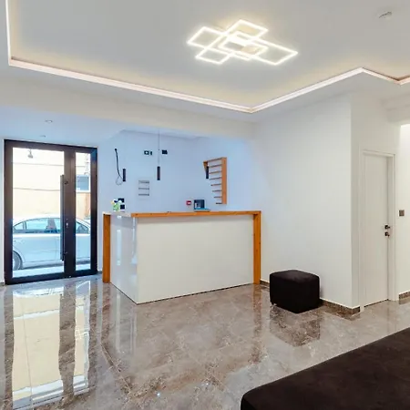 Apartment Gloal & *