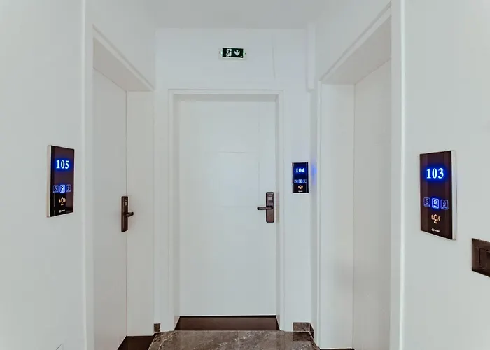 公寓 Gloal & Sarandë